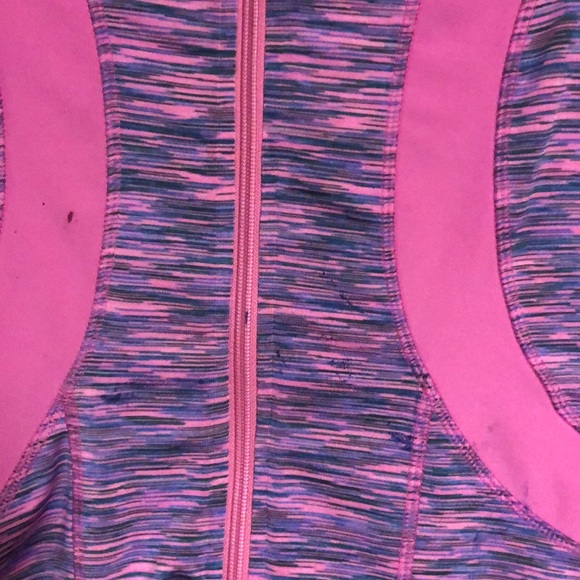 Workout top - Picture 4 of 4